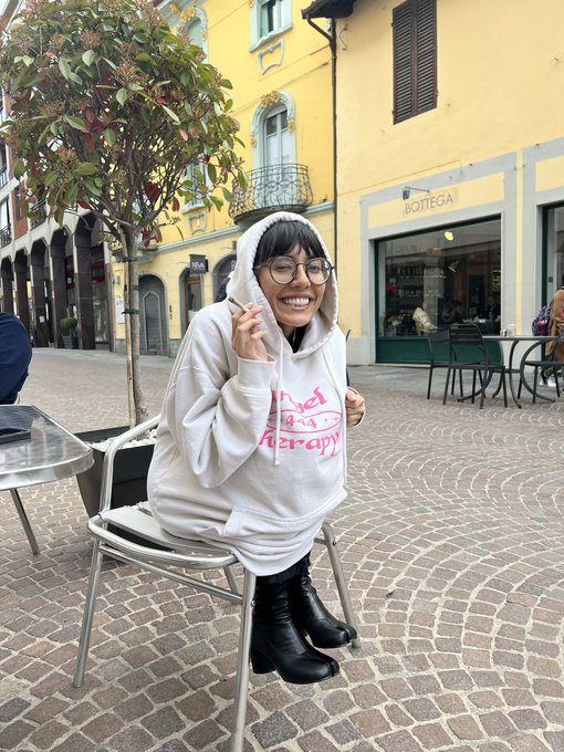 hello https://t.co/7WEU9coOrh