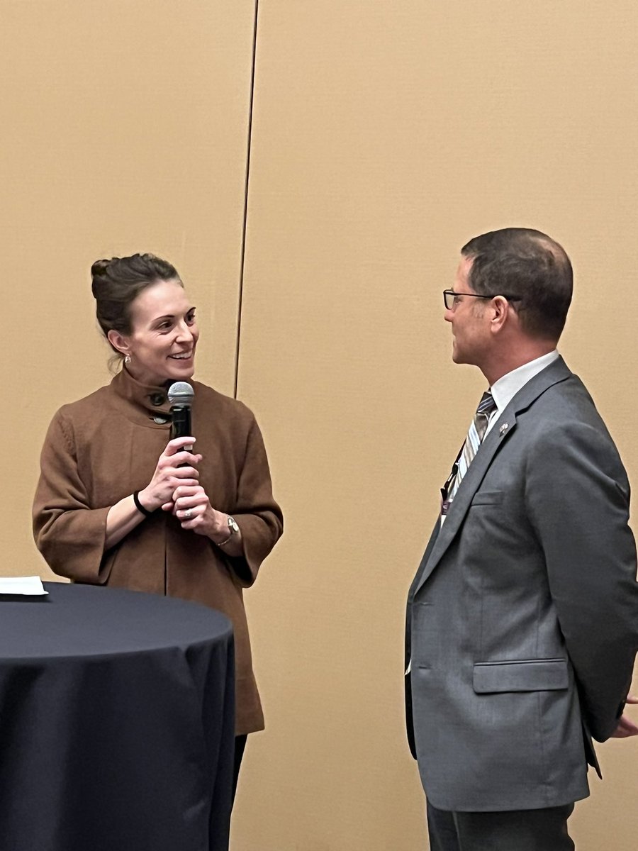 dranulala's tweet photo. #EmergingFaculty reception @ACCinTouch #ACC22 acknowledging @KBerlacher @JeffKuvin #RickNishimura &amp; #PatOgara’s selfless teaching/guidance. Forever indebted 🙏🏽❤️🫀 https://t.co/TuaiiYbhg1