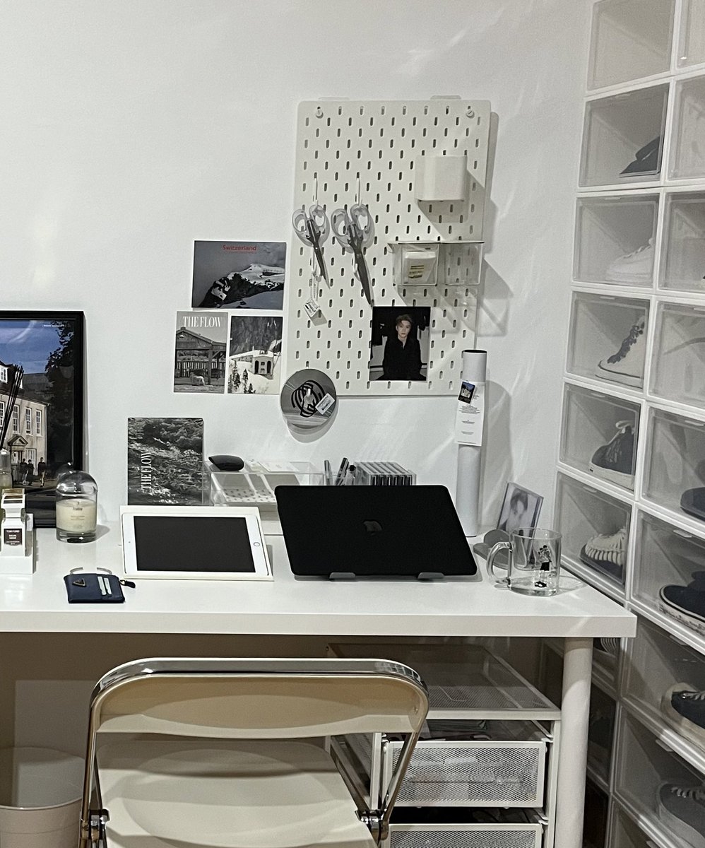 3decox's tweet photo. desk tour &amp;  📂 
* เธรดรวมพิกัดของบนโต๊ะ ver.update 
( ig/shopee/lazada/twitter ) https://t.co/hulI6leqUv