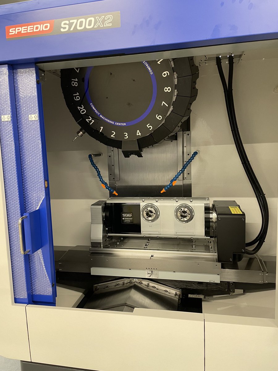 wmtcnc's tweet photo. This fully integrated twin-pot #5Axis solution from pL LEHMANN fits the BROTHER S700X2 perfectly, delivering two complete components per machine cycle, enhancing productivity
On display and available for inspection this week at @wmtcnc Kenilworth Showroom
#nothingfaster https://t.co/eqU0b3AmQ0