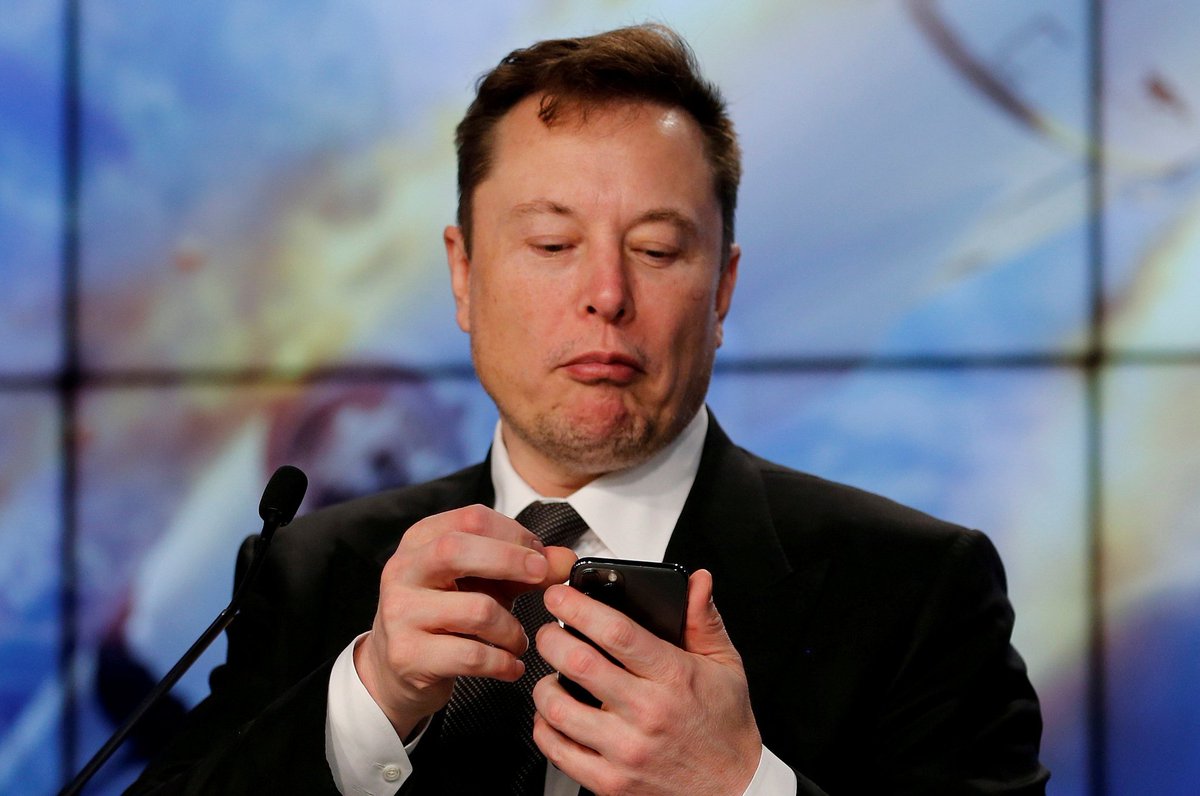 Investingcom's tweet photo. *ELON MUSK NOW OWNS 73.5 MILLION SHARES OF TWITTER, MAKING HIM THE SOCIAL MEDIA COMPANY'S LARGEST SHAREHOLDER

$TWTR https://t.co/Lm0pzMNHQ1