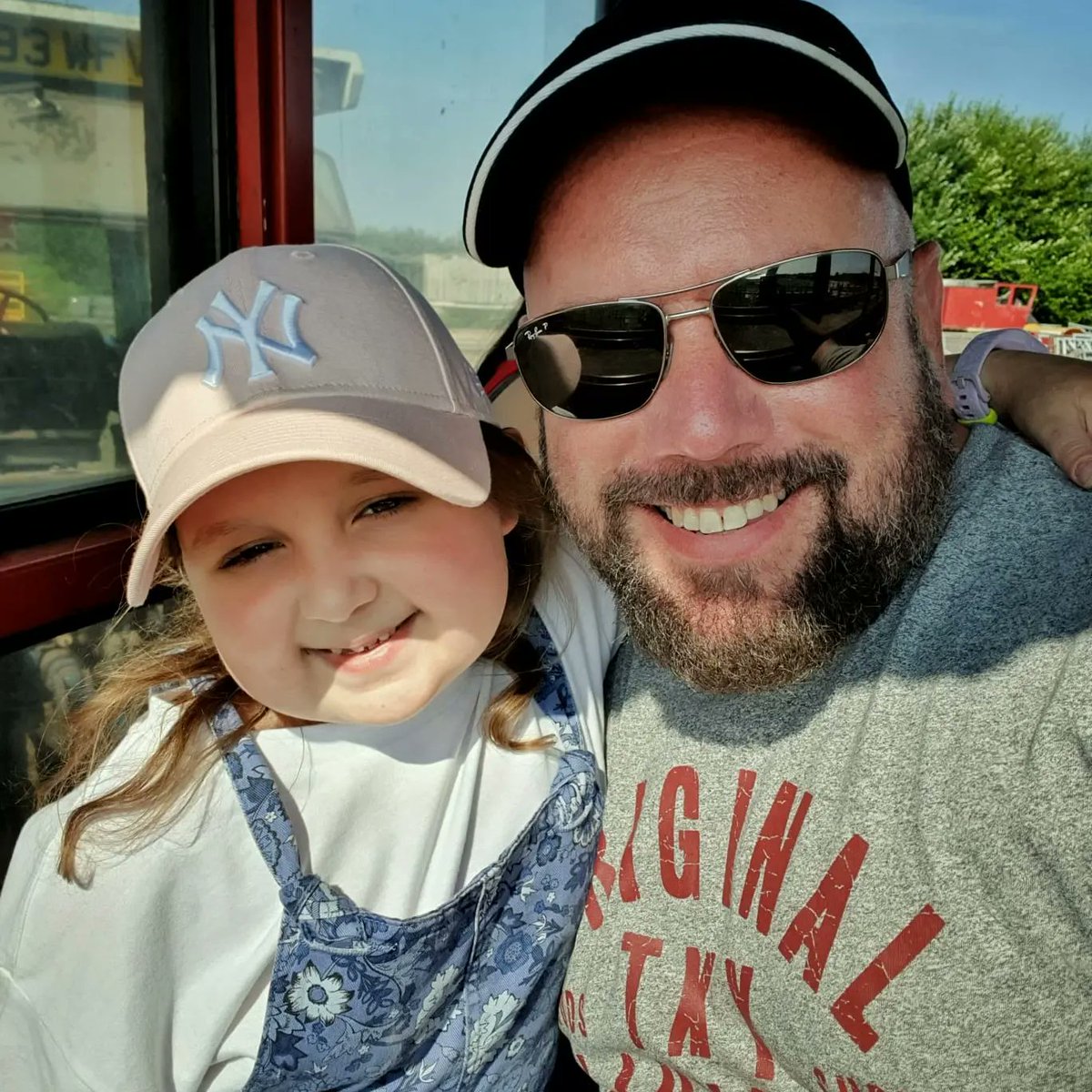 forAva Foundation tweet media