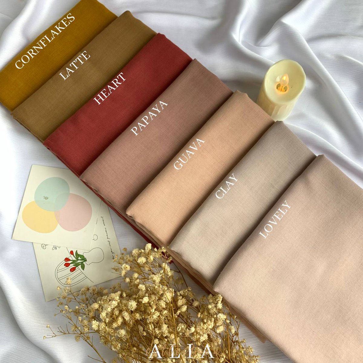 Perempuan suka yang indah-indah sajur💓

Selain tu suka jugak shawl yang affordable, kain sejuk, ironless and senang bentuk 🤍🫶✨