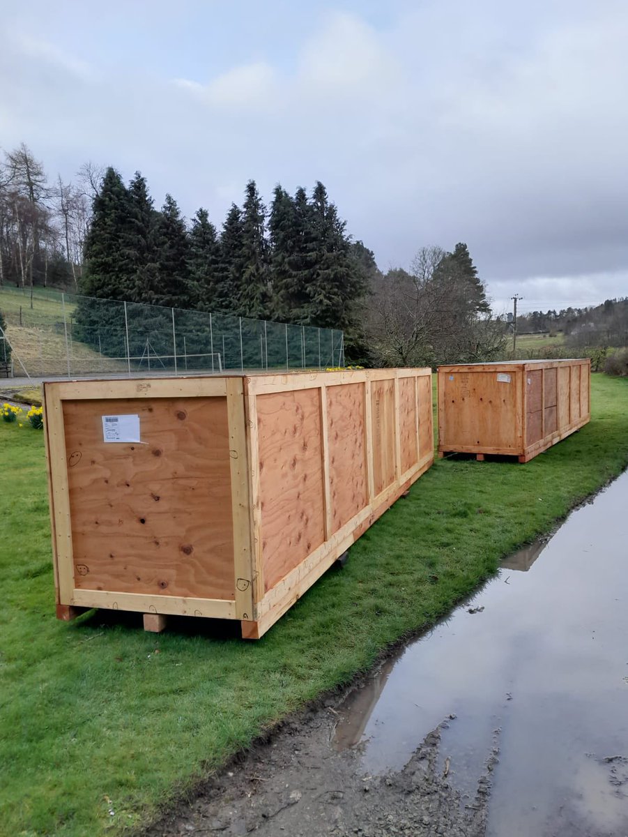 AST_Salmon's tweet photo. Exciting things happening on the #Deveron today! Who knows what’s inside the boxes? #TrackingNotSlacking https://t.co/jbBZpfuToP