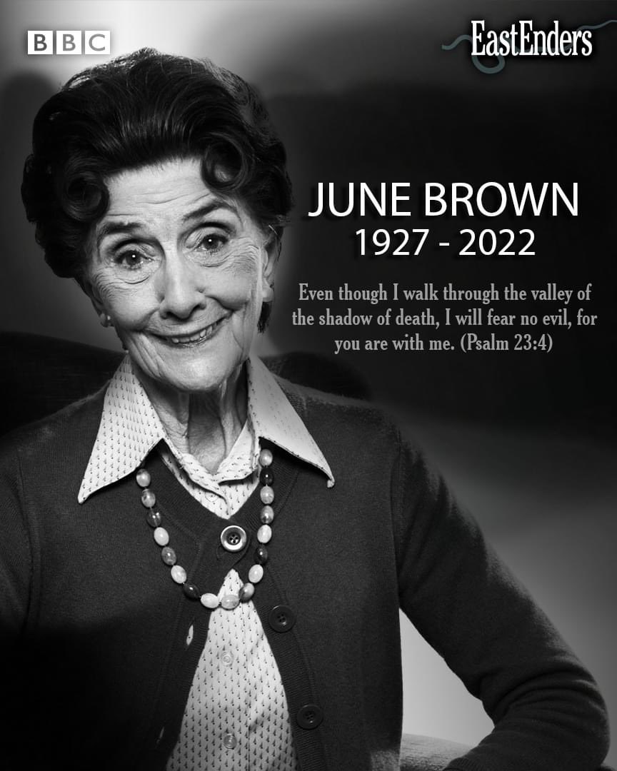 NevGWeatherGirl's tweet photo. Oh no😓Rest in peace dear June Brown🕊I’m glad I got to meet her in person whilst on set filming #Gormenghast BBC2 in 1999.What a great woman&amp;actress💟RIP June Brown aka Dot Cotton/Branning🙏🏽❤️
#JuneBrown #DotBranning #DotCotton #Eastenders #RestInPeaceJuneBrown #LegendaryLady 🕊 https://t.co/T25cxbtv25