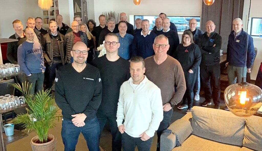 🔵⚪️NÄRINGSLIVET STÅR BAKOM IFK VÄNERSBORG⚪️🔵
ifkvanersborg.se/naringslivet-s…