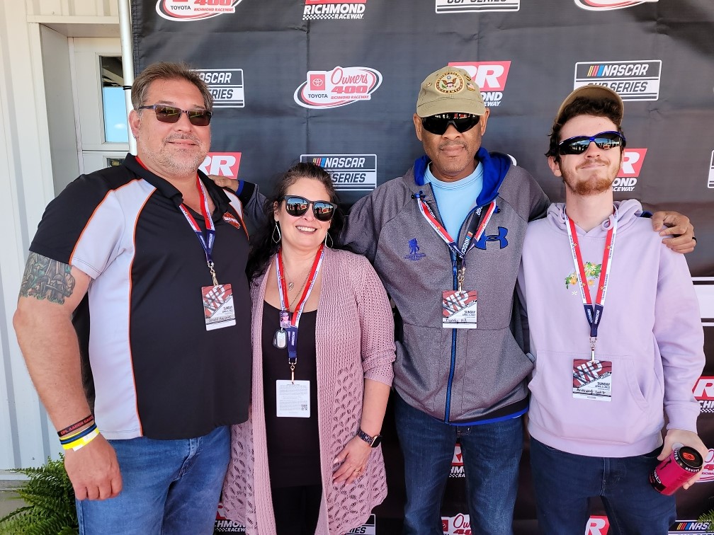 HonorRemember's tweet photo. Thankful to @NASCAR for hosting the family of U.S. ARMY Cpl. Aaron D. Gautier for the #ToyotaOwners400 at @RichmondRaceway. Stopped by @chaseelliott’s pit box to say Thank You for flying the flag. 
  
#NascarSalutes #NASCARCupSeries #GoodYearRacing #TogetherWeRememberThemAll https://t.co/iHweJEwZ5Q
