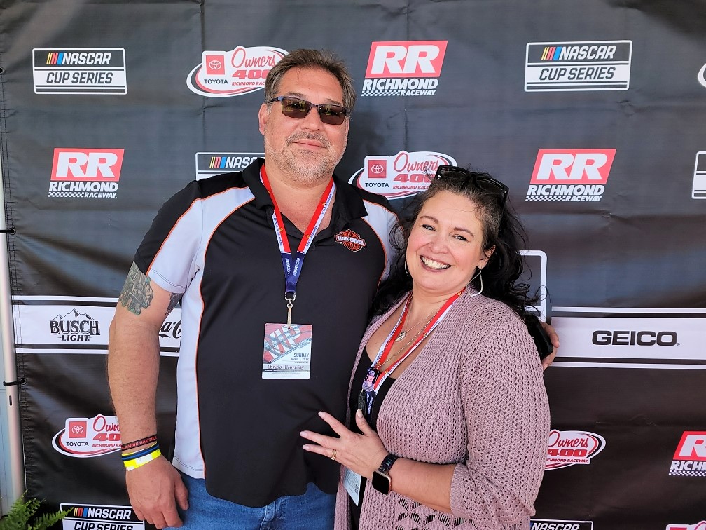 HonorRemember's tweet photo. Thankful to @NASCAR for hosting the family of U.S. ARMY Cpl. Aaron D. Gautier for the #ToyotaOwners400 at @RichmondRaceway. Stopped by @chaseelliott’s pit box to say Thank You for flying the flag. 
  
#NascarSalutes #NASCARCupSeries #GoodYearRacing #TogetherWeRememberThemAll https://t.co/iHweJEwZ5Q