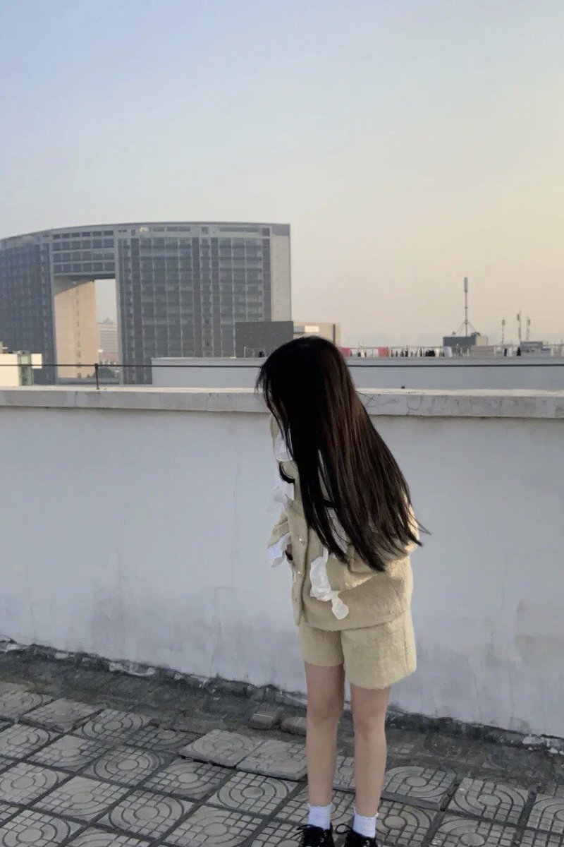 nini30878426's tweet photo. 晚安啦，宝子. https://t.co/CzjR8eFc5f