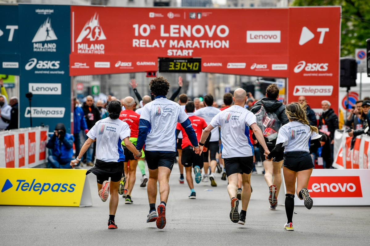 Fondazione Telethon (@fondaz_telethon) on Twitter photo La Relay <a href="/milanomarathon/">MilanoMarathon</a> ci ha regalato tantissime emozioni!
Grazie di cuore a tutti coloro che si sono messi in gioco, runner, appassionati. Grazie alle aziende che hanno corso al nostro fianco per sostenere la ricerca sulle malattie genetiche rare! retedeldono.it/it/progetti/fo… La Relay <a href="/milanomarathon/">MilanoMarathon</a> ci ha regalato tantissime emozioni!
Grazie di cuore a tutti coloro che si sono messi in gioco, runner, appassionati. Grazie alle aziende che hanno corso al nostro fianco per sostenere la ricerca sulle malattie genetiche rare! retedeldono.it/it/progetti/fo…