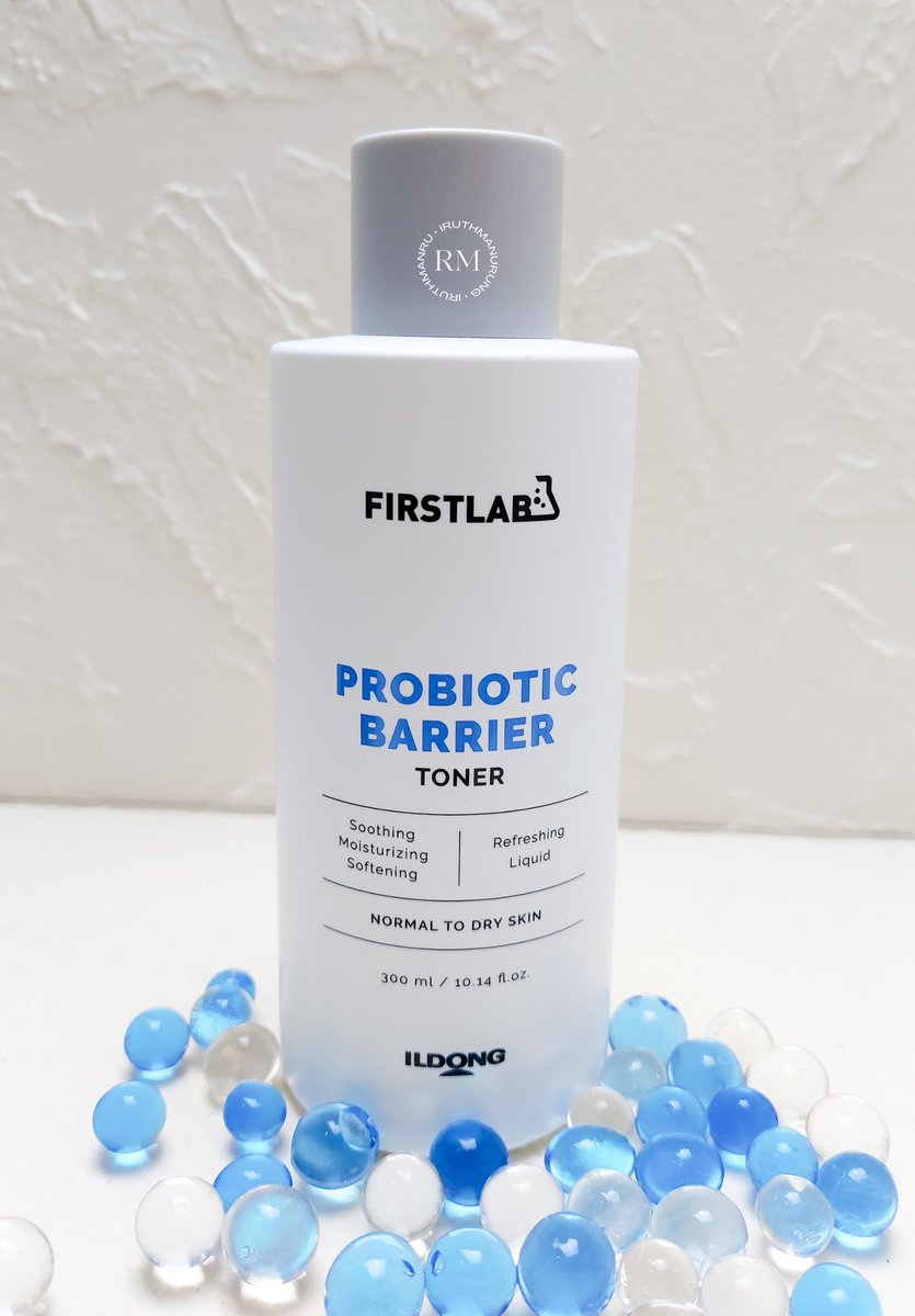 iruthmanurung's tweet photo. Udah pernah pakai toner eksfoliasi plus hidrasi dalam satu galon eh botol belum??? 

Kenalin nih First Lab Probiotic Barrier Toner~~

A thread

#thinczensapproved #UpgradeYourBarrier #FirstLab #racuninskincare https://t.co/Rc93Cf5xxt