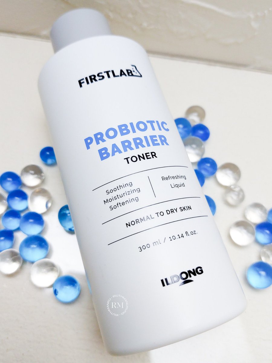 iruthmanurung's tweet photo. Udah pernah pakai toner eksfoliasi plus hidrasi dalam satu galon eh botol belum??? 

Kenalin nih First Lab Probiotic Barrier Toner~~

A thread

#thinczensapproved #UpgradeYourBarrier #FirstLab #racuninskincare https://t.co/Rc93Cf5xxt