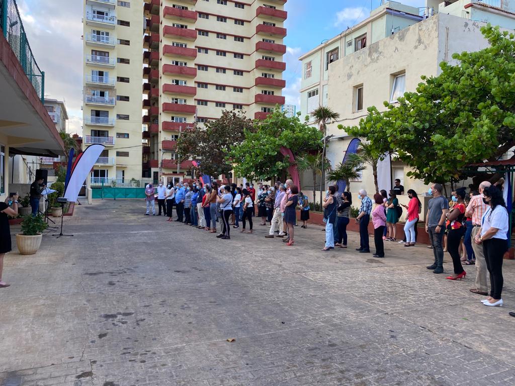 MinturCuba's tweet photo. Los jóvenes del sector del turismo celebran este 4 de abril el aniverasrio 60 de la Unión de Jóvenes Comunistas. Juntos garantizamos un turismo de paz, salud y seguridad.
#VamosConTodo #UJC #CubaVive https://t.co/SNkWrEFfWR