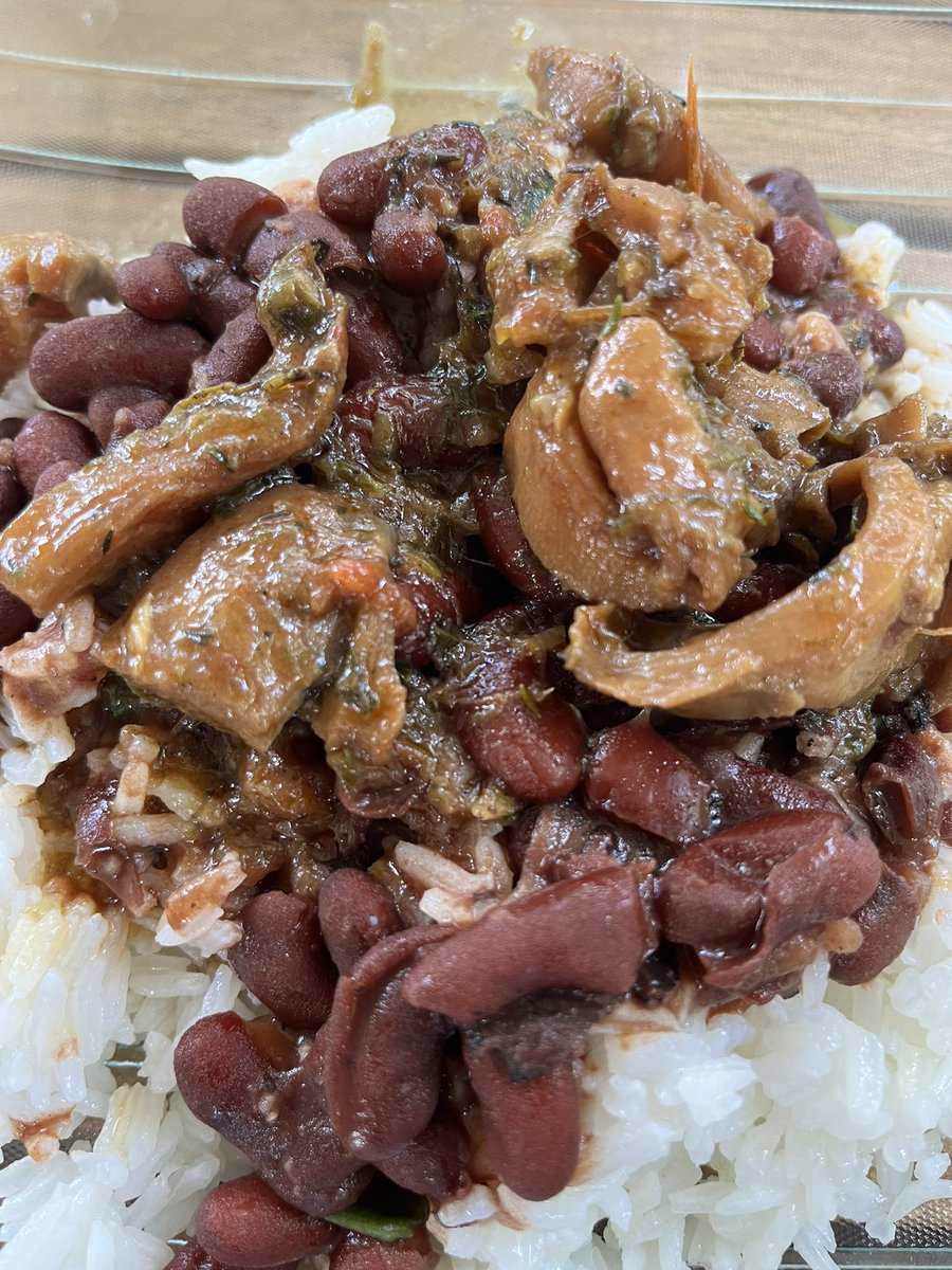 Pèpèt’ (@manah_amd) on Twitter photo 