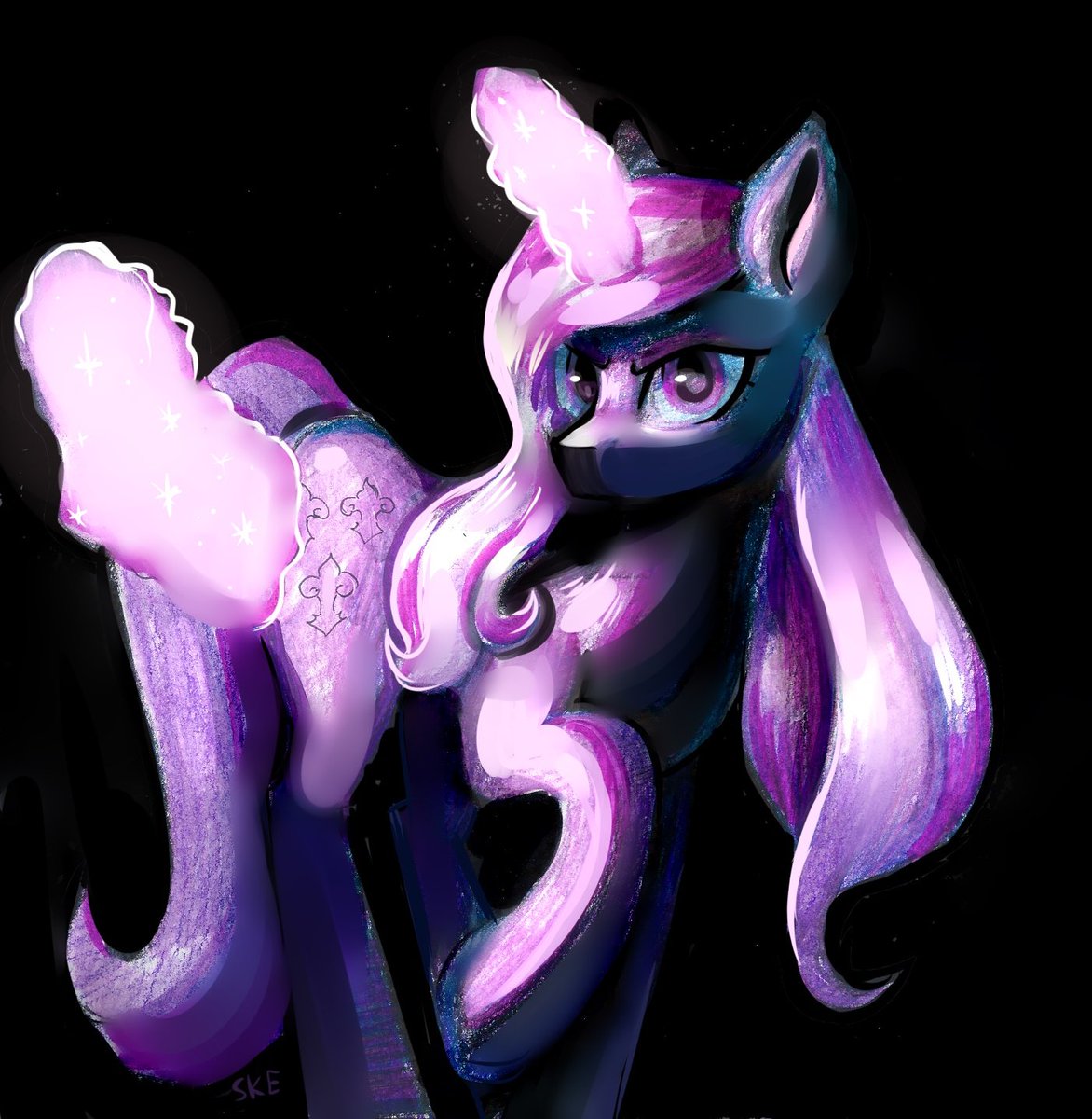 Skeesla's tweet photo. #art #pony #mylittlepony #MLPFiM #MLP #mlpfanart #magic
Fleur-de-lis :3 https://t.co/2GRSF9miwk