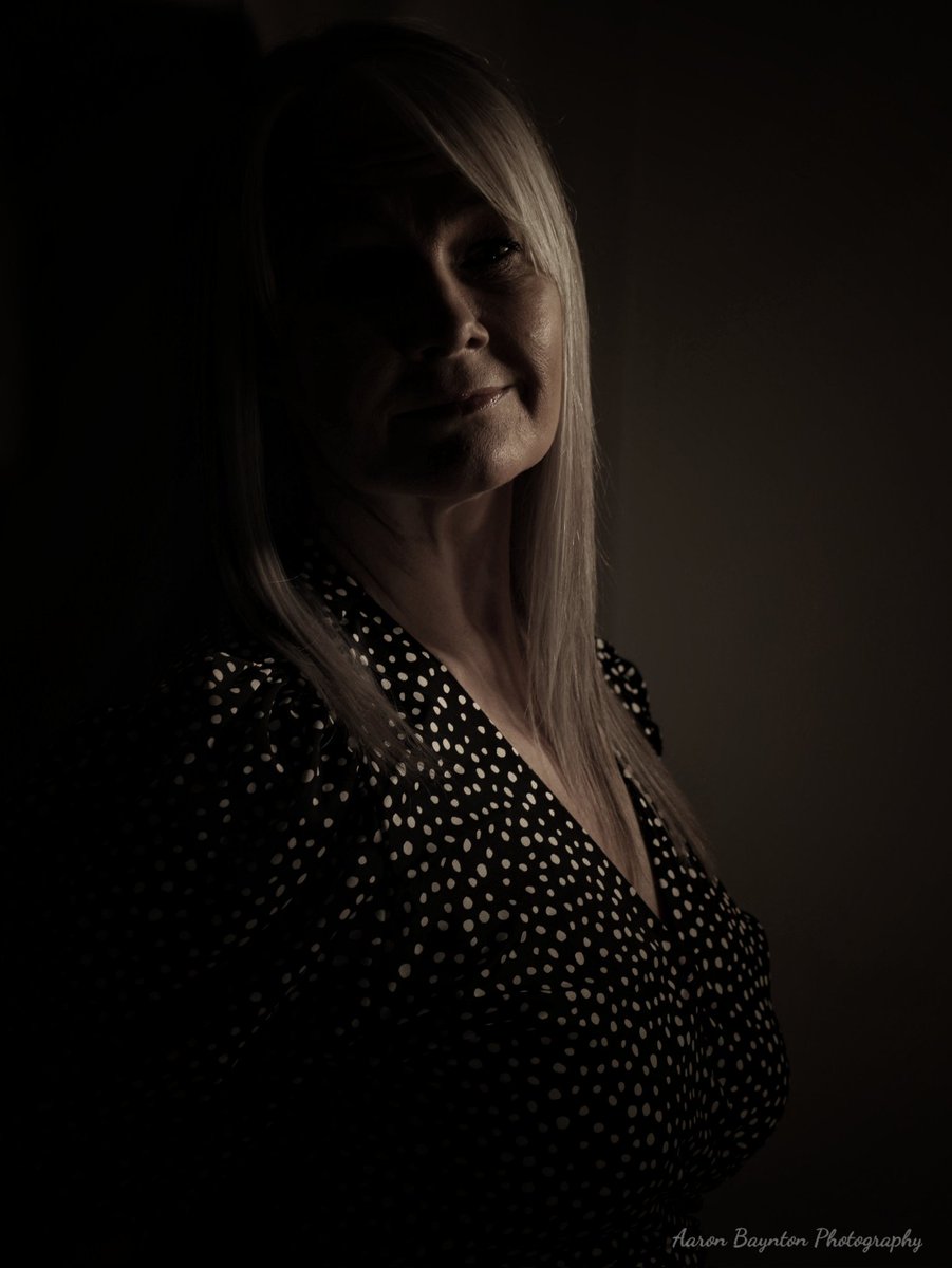 Redscab69's tweet image. Portrait of a friend.  Still learning.  #lowkeyportrait #portraits #portrait #lowkeyphotography