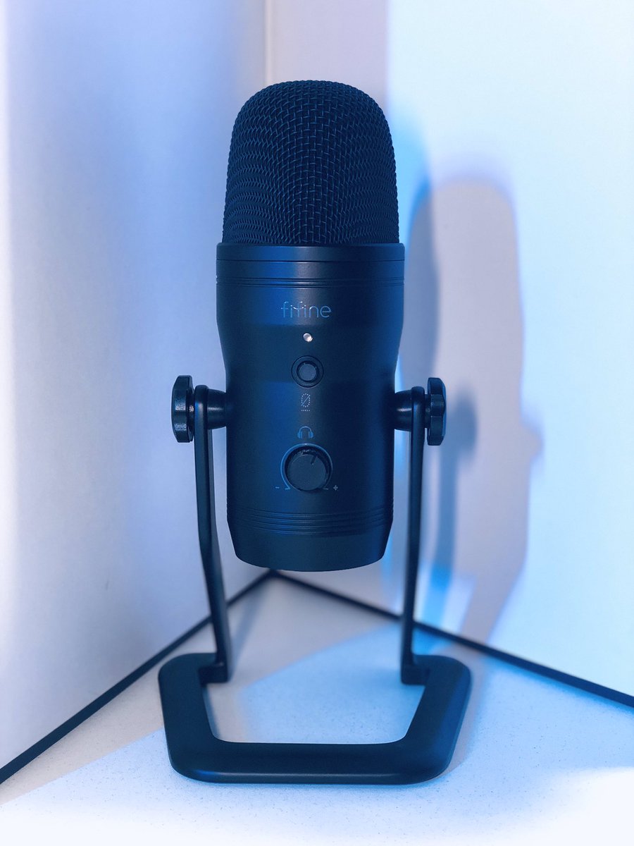 fifinejp's tweet photo. ライブ配信を始めるならこのFIFINE K690 USBコンデンサーマイク！🔻

🧸指向性を4パターン切り替えられるので用途が広い
🧸ステレオ使用→音に柔らかさがあり近距離の集音がきれい
🧸USBを刺せばPC側の設定も不要で簡単に始められました
🧸一台四役！コスパ最強！

（1/2） https://t.co/onHHPdfgCG