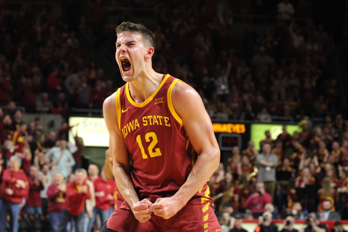 CycloneMBB's tweet photo. Happy birthday to @MJake12! #Cyclones https://t.co/5lY1tqIriA
