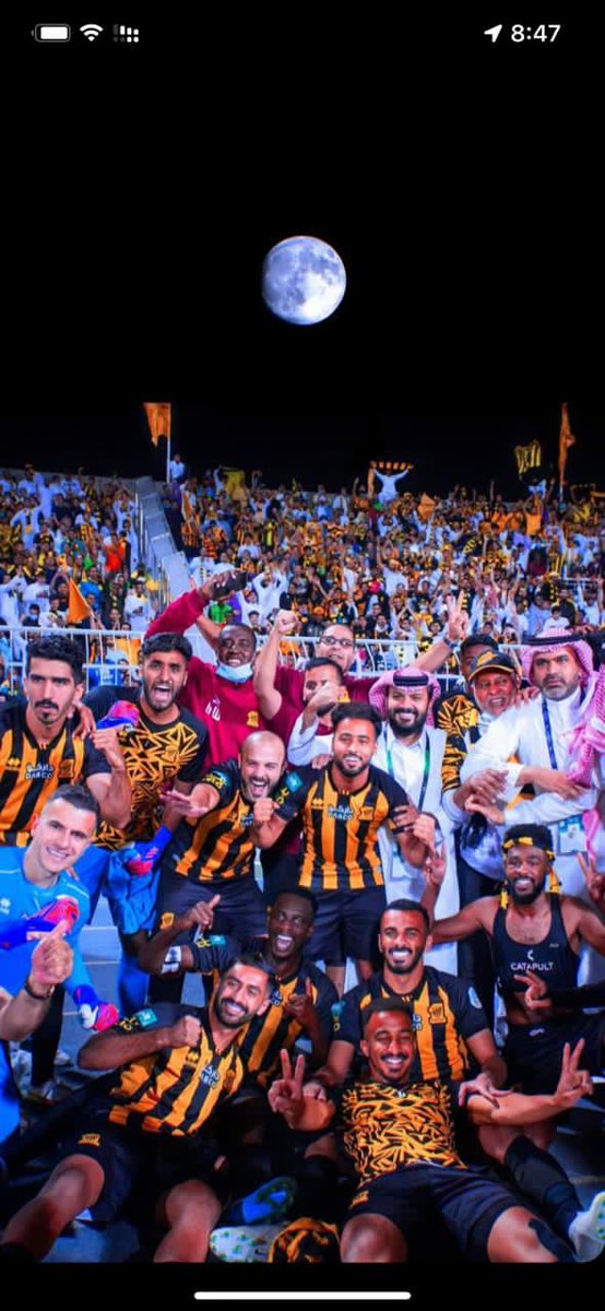الشوق ذبحنا على شوفك****

والشوق ماهو شي بيدنا****

♥️
#الاتحاد