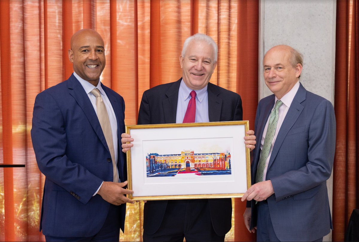 RDesRoches's tweet photo. Enjoyed celebrating Bill Fulton’s many accomplishments at @RiceKinderInst Bill’s contributions have made a lasting impact on both Rice and Houston. #KinderInstitute https://t.co/9eb3lGABgM