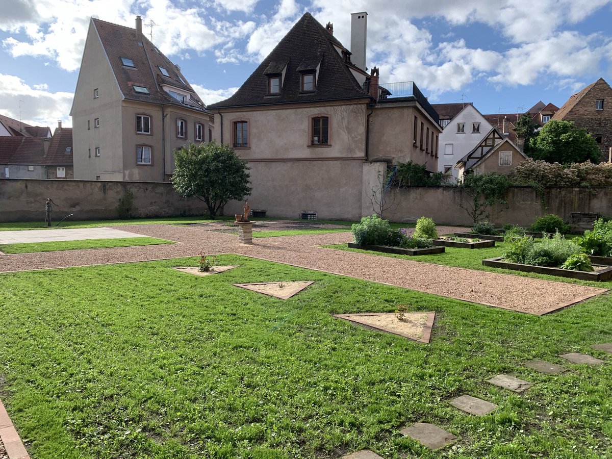 LehmarkF's tweet photo. État de saint Georges. https://t.co/O6s9quVs9f