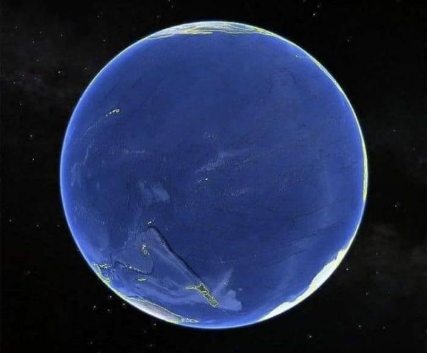 ineed__spacee's tweet photo. Earth's Pacific Ocean 🤯 https://t.co/Mxklk5kb7N