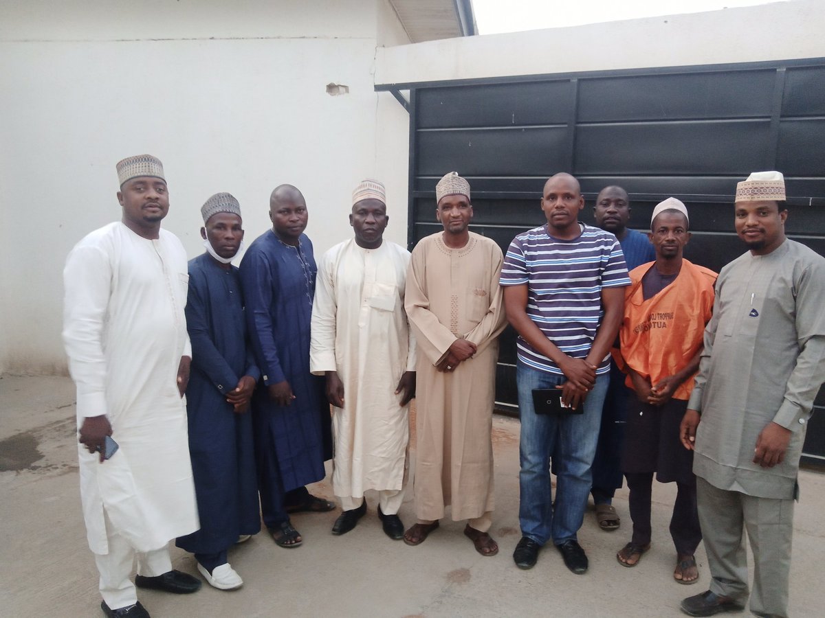 BalarabeGajida's tweet photo. I will be the first member to support Local Government administration and financial autonomy in Kano State House of Assembly said Muhammad Bello Butu-butu.

#kanocbossupportlgaautonomy https://t.co/vNn7KE3gxB