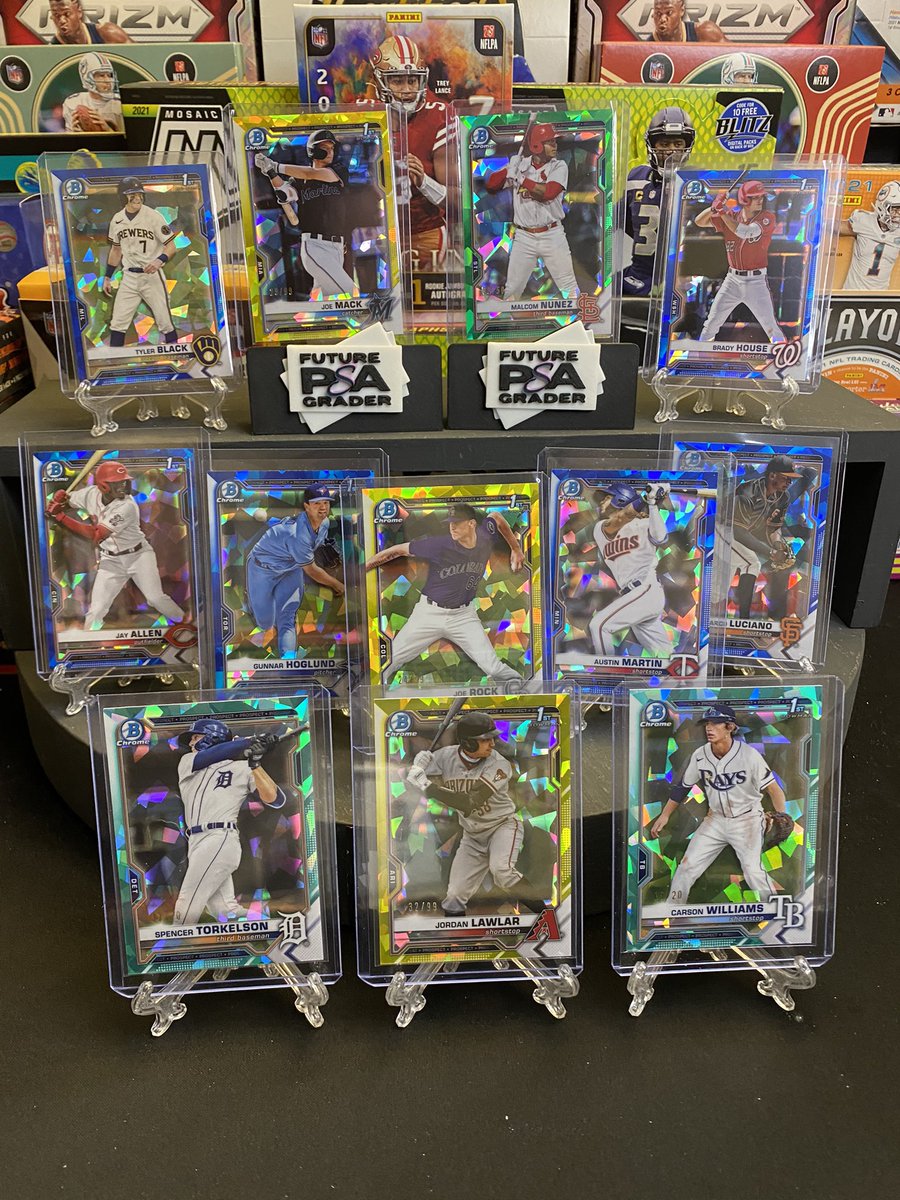 We absolutely LOVE opening up Sapphire 🔥🔷🔥🔷🔥

Lawlar /99
Williams /20
Torkelson /20
Mack /99
Nunez /50
Rock /99