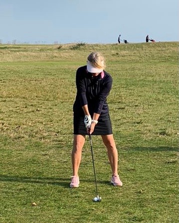 ianmcdermottLSO's tweet photo. Just how good can a custom-made knee replacement really be?...
Back to golf by 6 weeks, and a full 18 holes by 8 weeks post-op!
Read Karen's account of her custom-made knee surgery:

https://t.co/IUYybuWQuI

@conformis @ConformisUk #custommadeknees https://t.co/XgCuRPezWX