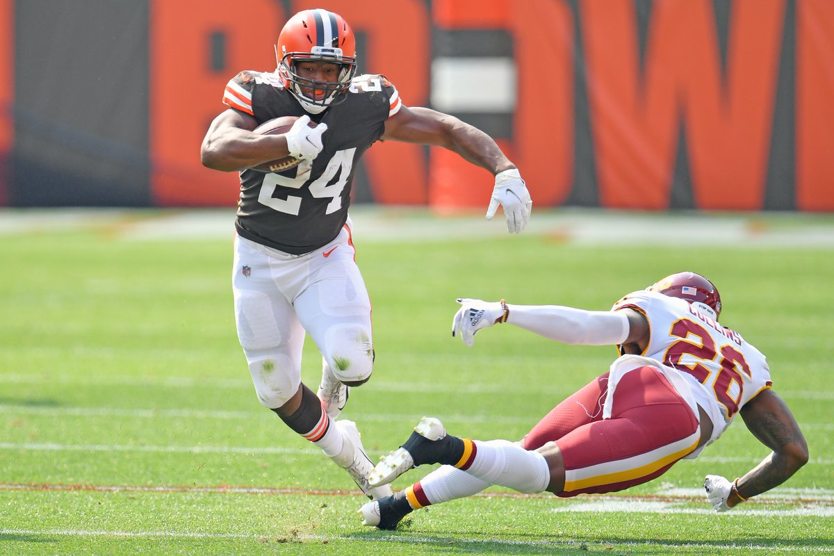 NFLonCBS's tweet photo. Most seasons averaging 5+ yards per carry among RB over last 4 years

Nick Chubb             4
Jonathan Taylor      2
Derrick Henry         2
12 players tied         1

*min. 150 rush attempts https://t.co/EdALPY1LJv