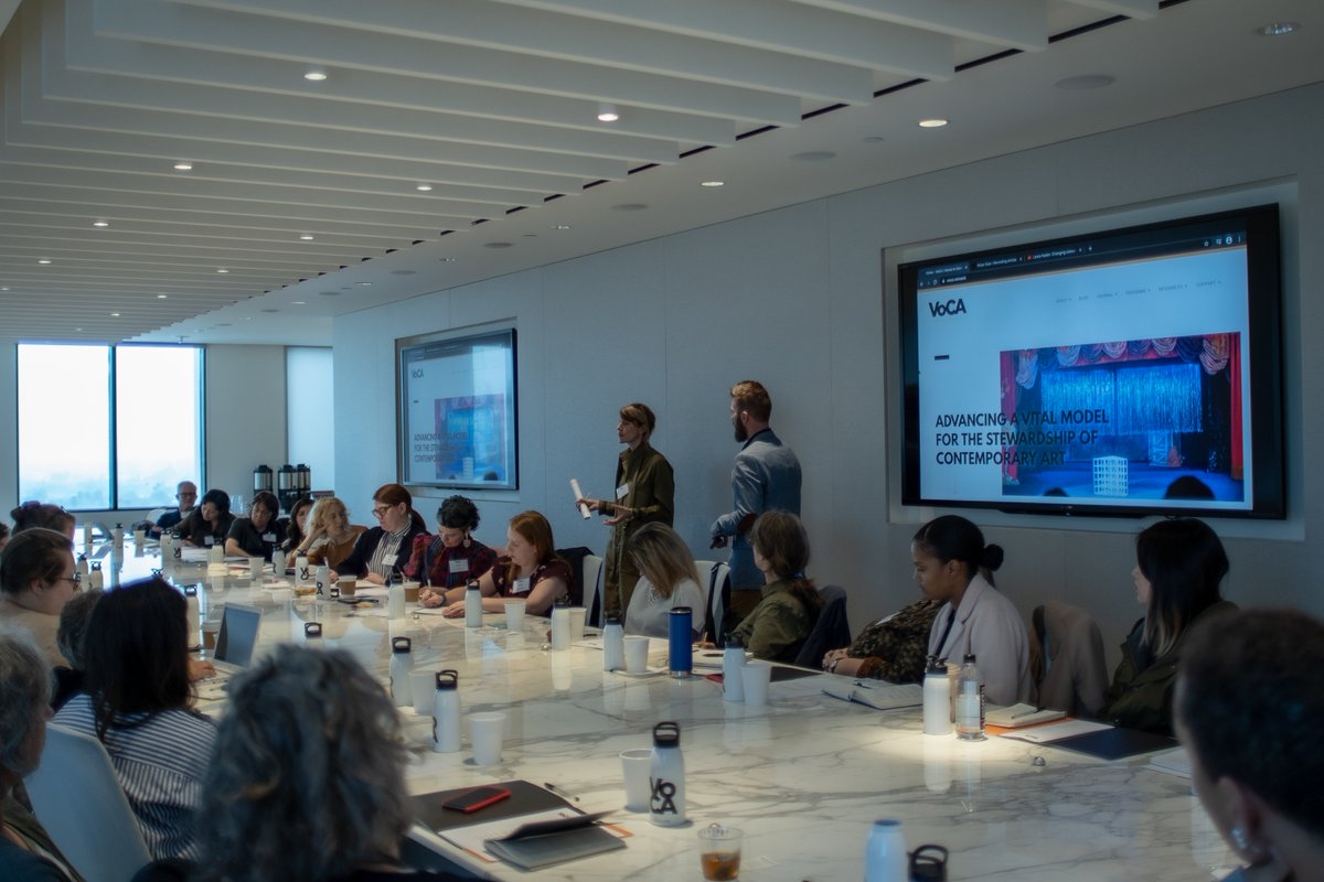 VoCA_Network's tweet photo. April 2022 Banner Image: Leaders Jen Mergel and Sam Redman talk about the dynamics of the interview at the Artist Interview Workshop held at LACMA in January 2020. Photo by Roland Castro. https://t.co/EzWyVSJLsV