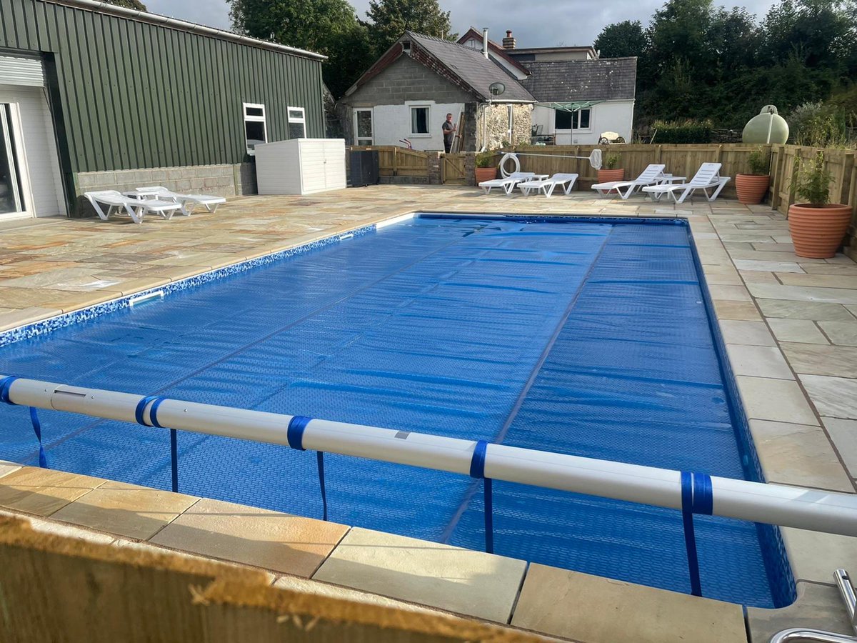 dolcoed's tweet photo. #naturists Small, rural &amp; tranquil naturist Caravan &amp; campsite, friendly, clean &amp; modern, New heated pool for 2022. Don't miss out, Call 01559 395820 to Book or email jo@dolcoed.co.uk 
@britnaturism @HEnaturist
@UKNaturism https://t.co/ngIPaThkaB