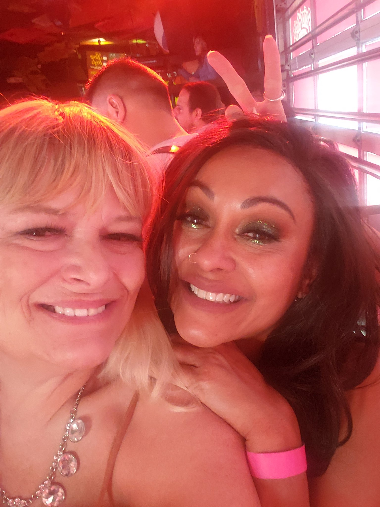 Lynn Lemay On Twitter Priyaanjalirai And I At A Drag Show T