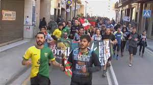 Aroaren gorabeherer buru egin die Korrikak asteburu hontan!  Atsalde huntan baxe nafarroa eta xiberoa zeharkatuko ditu #Korrika2022  Inexa Decung bit.ly/3NEWXdA