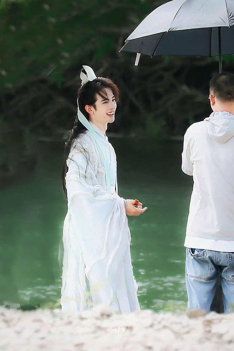 tgcf_archive's tweet photo. ❃ — Brightest smile 🥺💚

‹ cr. 千叶长生·常华森 › 

#ChangHuasen #常华森 🍃
#TGCFLA #TGCFLiveAction https://t.co/QSpBpbGRfn