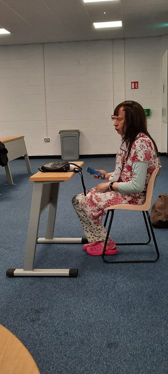 AdrianKavanagh's tweet photo. More scenes from the "Big Debate" at this morning's Electoral Geography class, when the Shamrock, Harp and Shilleagh debating teams went head to head with each other. The debate was chaired by Caoil-ry Byrne
#Harps #Shamrocks #GY347 #WhyThree #MartinaLinden #ElectoralGeography https://t.co/Bz17GsKa4l