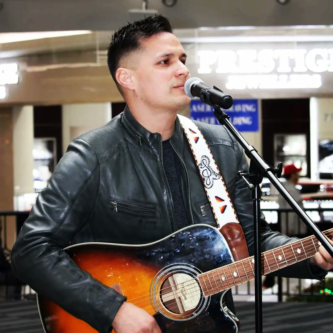StirlingJohn3's tweet photo. Great time performing at the @Official_WEM West Edmonton Mall as part of a charity drive for Ukraine through @CanadianRedCross along side Cooper Studios.  
Photo Credit: Jack Cooper
#wem #redcross #RedCrossCanada  #stirlingjohnmusic #charity #Ukraine #UkraineCrisis  #invasion https://t.co/swvGYz0Xp7