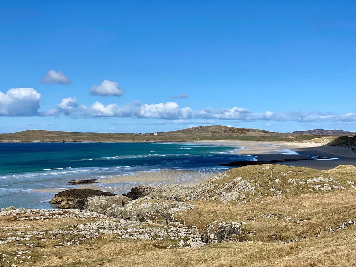YardarmCottage's tweet photo. Late availability for May/June! 
Contact us for these dates:
08/05/22 for 7 nights
05/06 - 7 nights 
12/06 - 7 nights
19/06 - 7 nights

Come and stay at our modern cottage in beautiful #Portnahaven on the magical Isle of #Islay ! https://t.co/Xddt2IDWuq