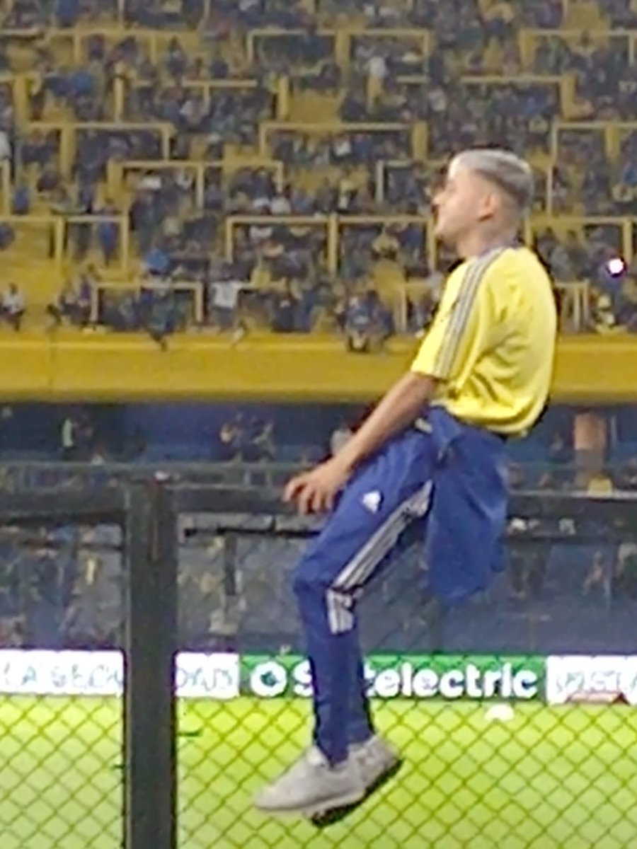 stallocc4's tweet photo. Feliz 117 años boquita de mi vida 💙💛💙 https://t.co/u2lcASl2Xj