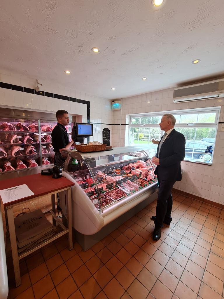 RobBAylesbury's tweet photo. Fantastic selection of meat at Kings Farm Shop near Wendover, with expert advice on preparing &amp; cooking from manager Alex &amp; his team. Good to hear that the business is so popular with local people. Plenty of non-meat options, too, &amp; still time to order for Easter! https://t.co/04N2IKJb9g