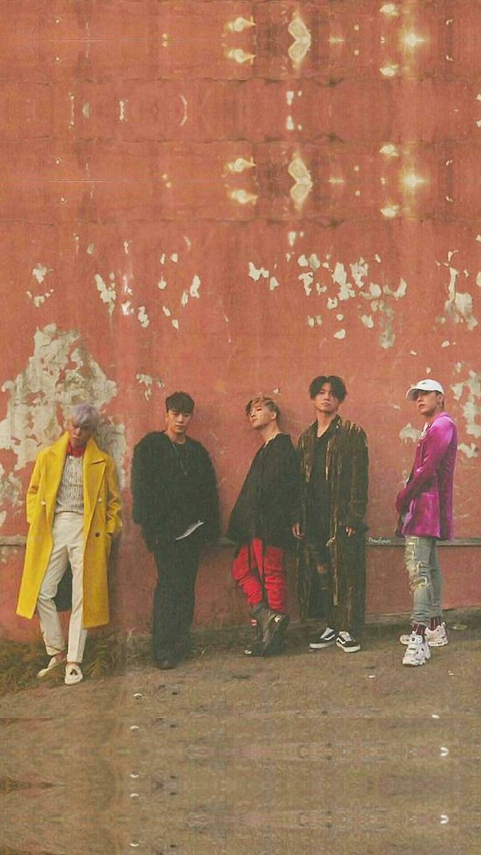 Vipjulia1's tweet photo. #BIGBANGisBACK
😍😍😍😍😍 https://t.co/wFTWP6nLY5