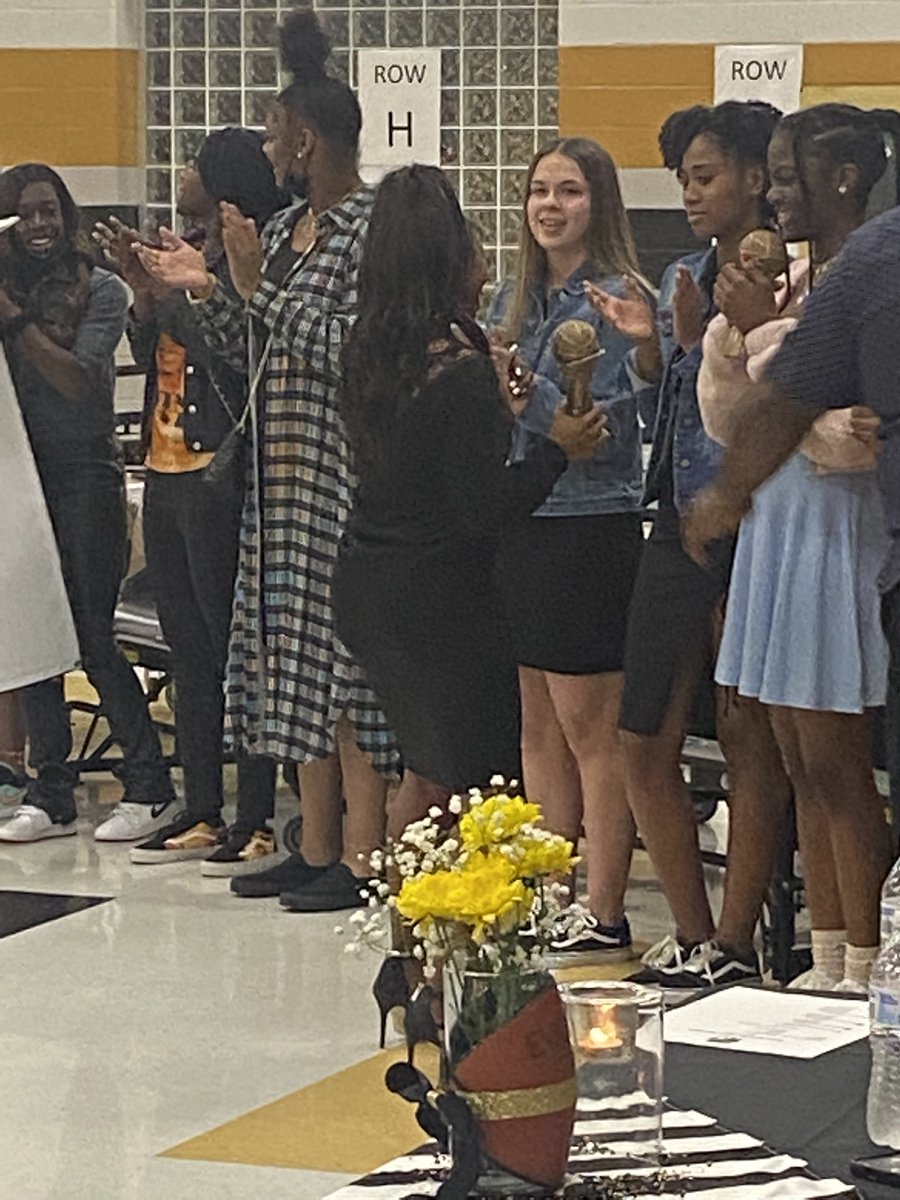 MCHS Lady Trojans Basketball tweet media