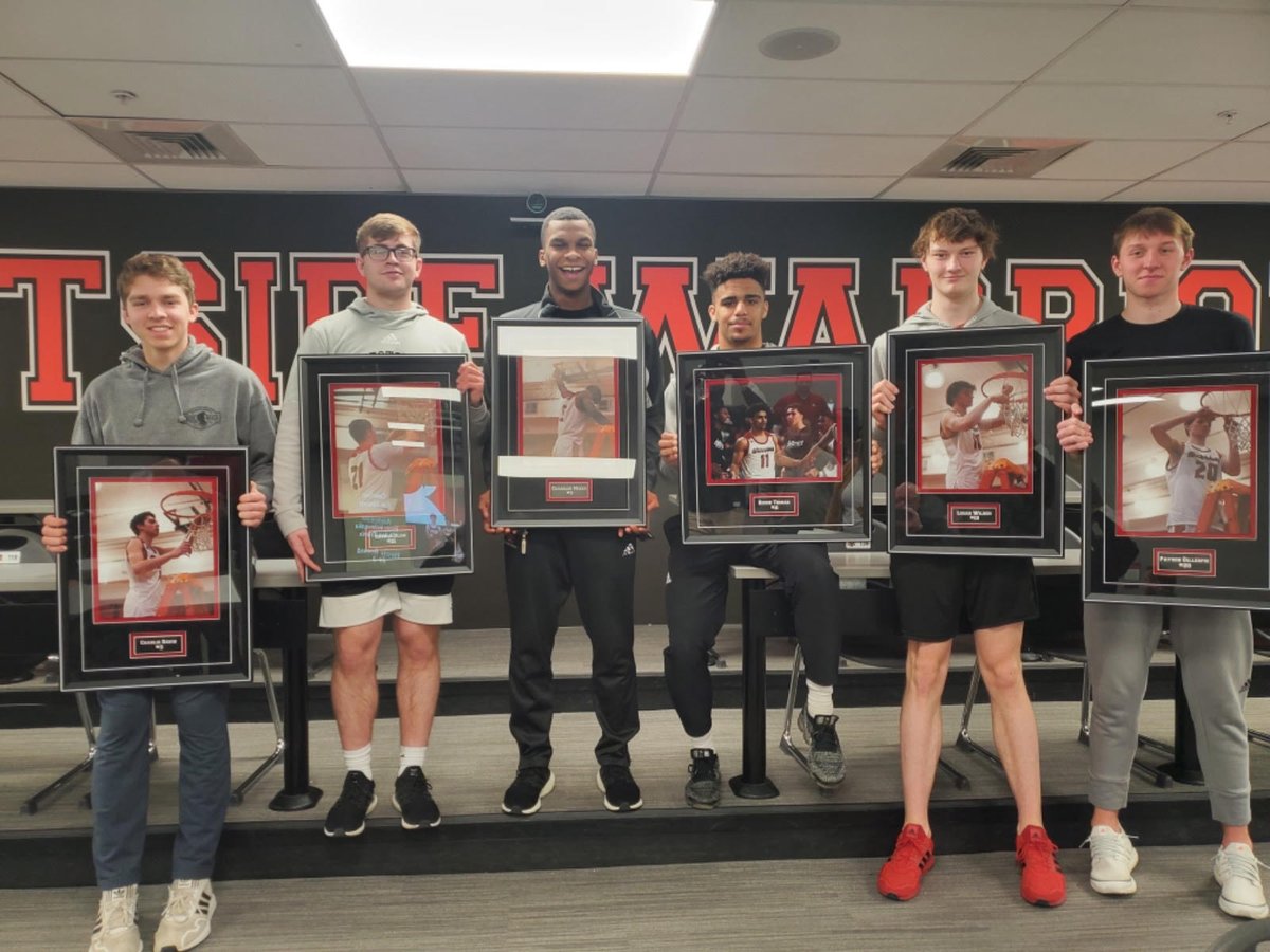 Last night Westside basketball hosted our annual program-wide banquet to celebrate the tremendous success we had at all levels. We also had the opportunity to honor these six seniors one more time. Their impact in our program will be felt for years to come!