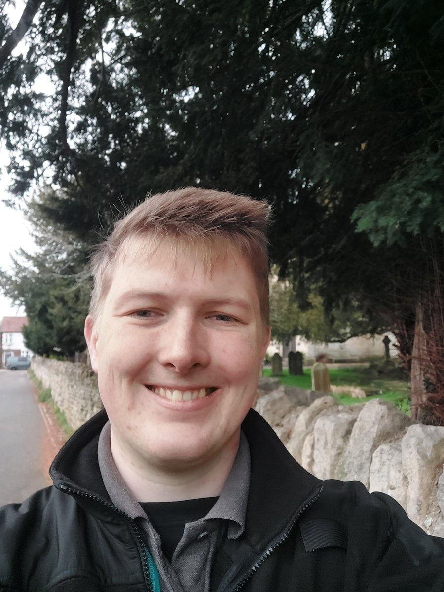 sdc_wardens's tweet photo. Frasier is out and about with our #Careline service in #Cainscross and #Chalford. Enjoying the fresh air!

However, could whoever took the sun away kindly bring it back - please and thank you. https://t.co/gETmov5Hx3