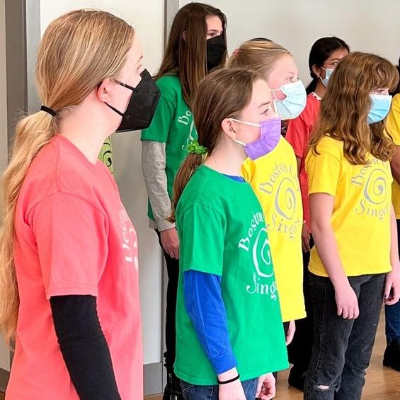 BostonCitySing's tweet photo. Featuring our Cantare and Vocalise divisions for singers in grades 6 - 9. They had a great exchange recently, in which they performed "Ancient City" by  #PaulJarman, a long-time Boston City Singers favorite.

#bostoncitysingers #cambridgechildrenschorus #cambridgema #dorchesterma https://t.co/tjqPNJwL3k