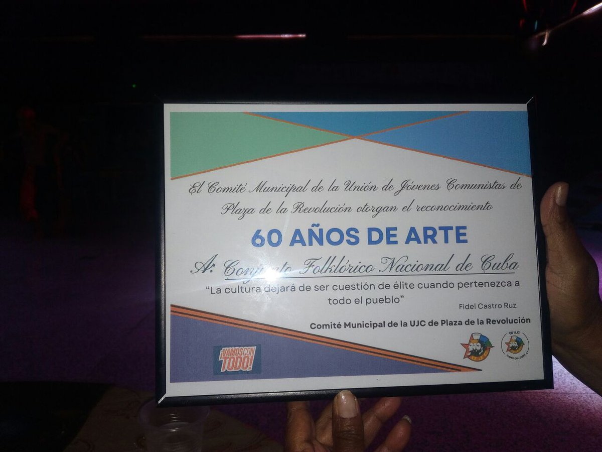 plaza_ujc's tweet photo. Nuestra cultura nacional hoy también festeja el Aniversario 60 del Conjunto Folklórico Nacional de Cuba que tantos reconocimientos le ha dado a nuestro país dentro y fuera de la isla. Desde el Comité Municipal se reconocen sus 60 años de historia. @UJCdeCuba  #VamosConTodo https://t.co/8uMQrJ2jVD