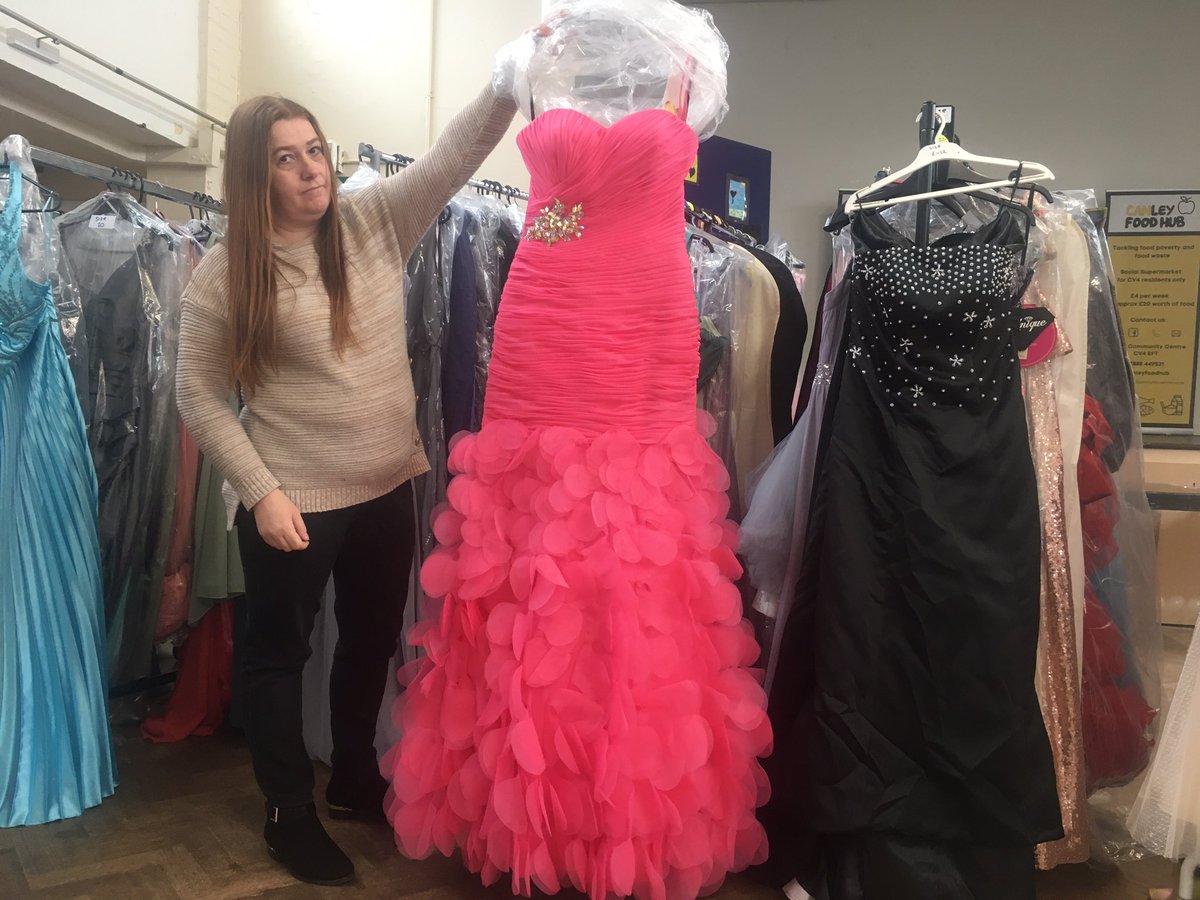 naomi_desouza's tweet photo. After 2 years Cov prom dress bank is open. A brilliant concept helping struggling families 👏🏽 @corbettam story coming @live_coventry https://t.co/nASTIPBvDT