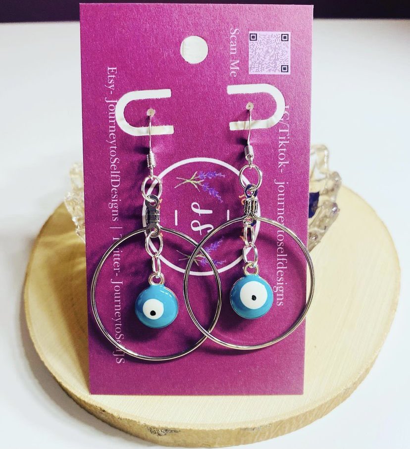 Beautiful jewelry 🧿✨🦋🌟

Link to shop: etsy.com/shop/Journeyto…

All orders come with a free gift 💝