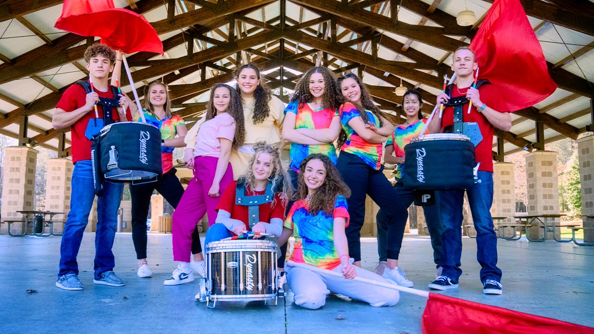 HaschakSisters's tweet photo. Hey guys! Hope you enjoy our new #Whoa music video! Watch HERE: https://t.co/xWh5RRrqn1 https://t.co/cvCZk8W6q6