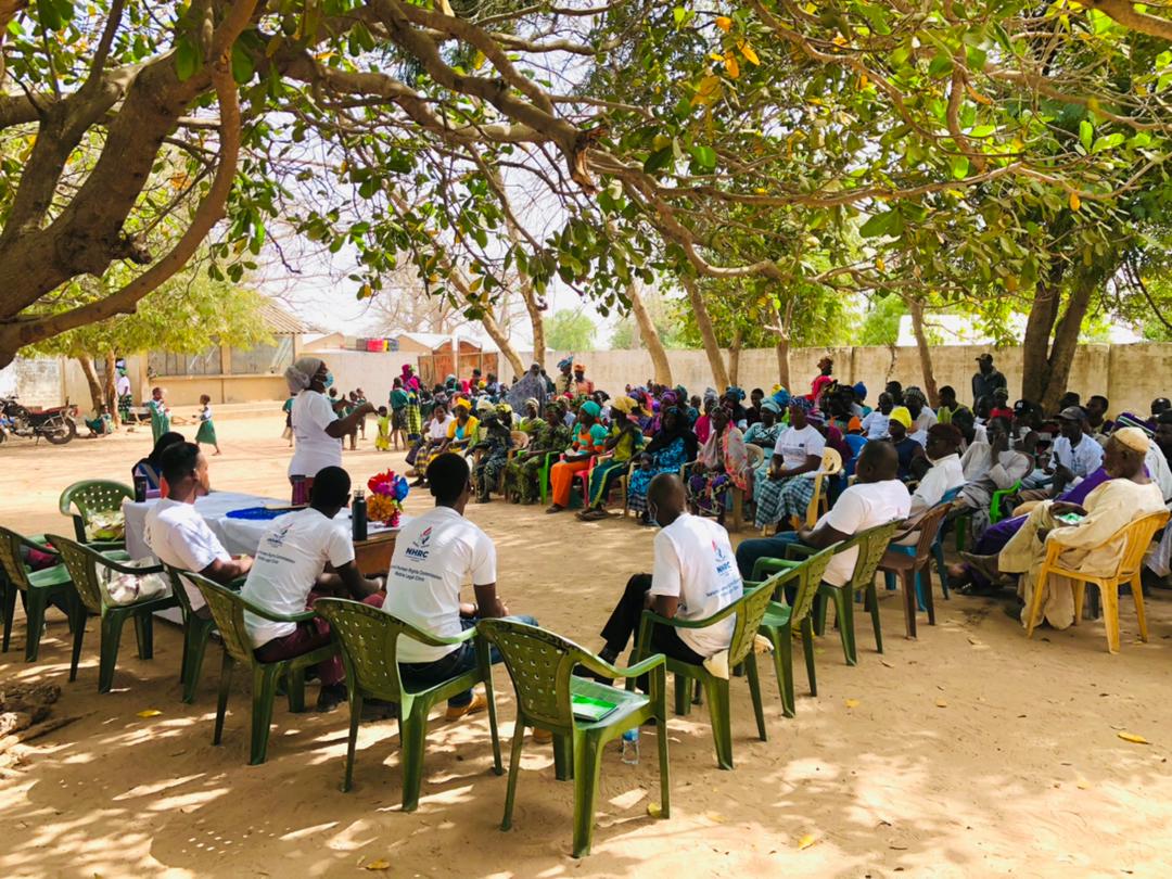 NHRCGambia's tweet photo. Mobile Legal Aid Clinics strengthen access to justice, especially in rural Gambia. Read the news article here: https://t.co/7fCclnA4aj
#LetJusticeGuideOurActions! https://t.co/b0olNKiHZJ